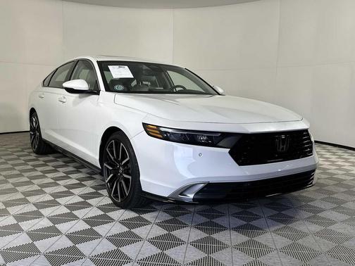 2024 Honda Accord Hybrid Touring