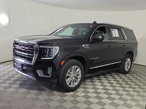 2021 GMC Yukon SLT