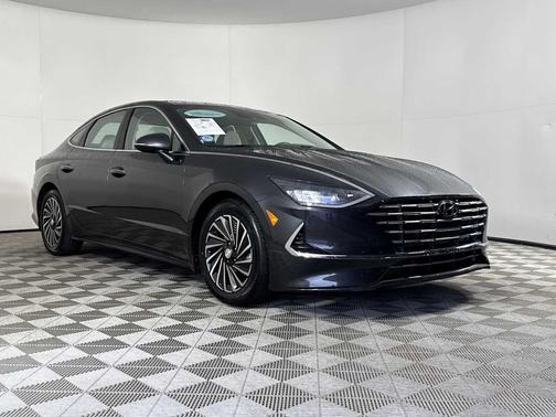 2021 Hyundai SONATA SEL