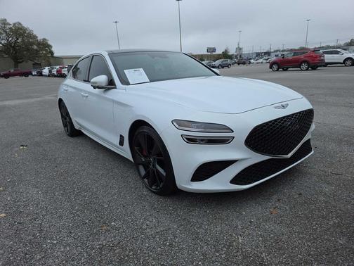 2022 Genesis G70 3.3T RWD