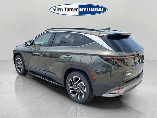 Rockwood Green 2026 Hyundai TUCSON Limited