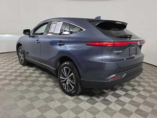 2024 Toyota Venza LE