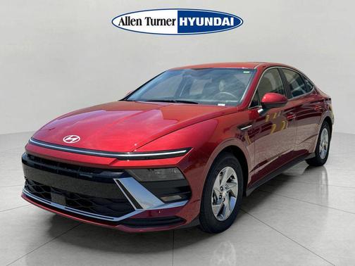 Ultimate Red 2026 Hyundai SONATA SE