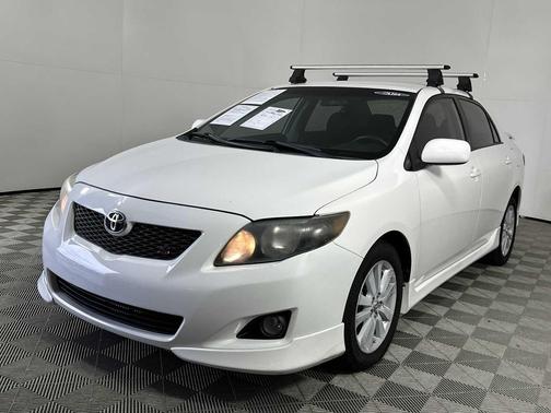 Super White 2010 Toyota Corolla S