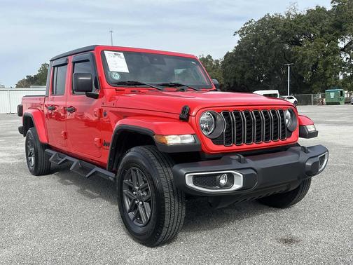 2024 Jeep Gladiator Sport S