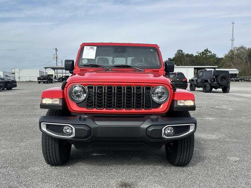 2024 Jeep Gladiator Sport S