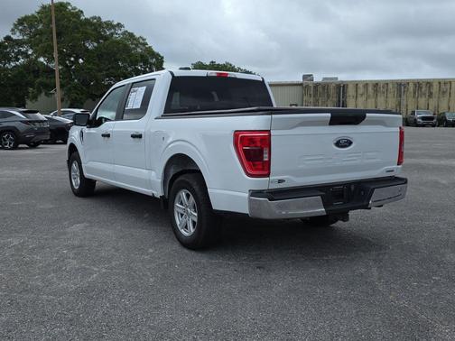 Oxford White 2023 Ford F-150 XLT