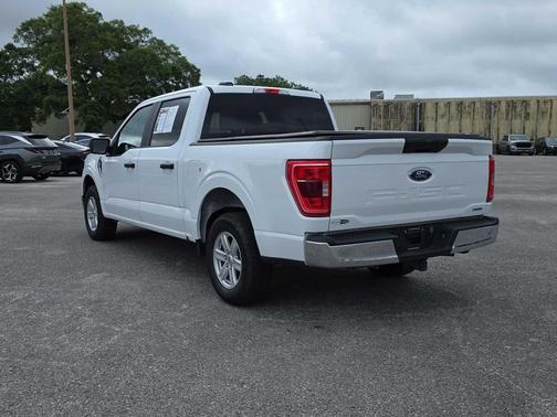Oxford White 2023 Ford F-150 XLT