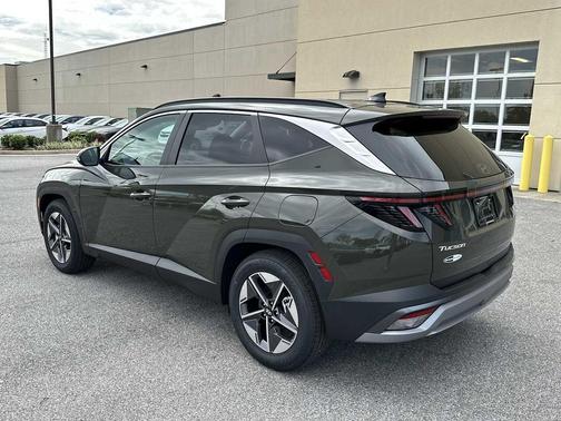 Rockwood Green 2026 Hyundai TUCSON SEL Premium