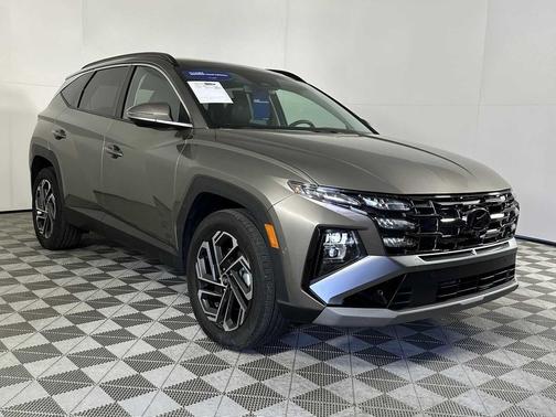 2025 Hyundai TUCSON Hybrid Limited