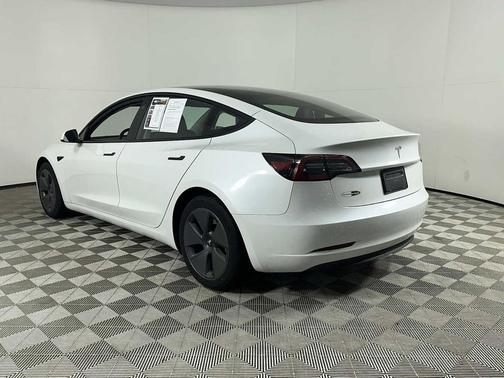 2023 Tesla Model 3 Standard Range