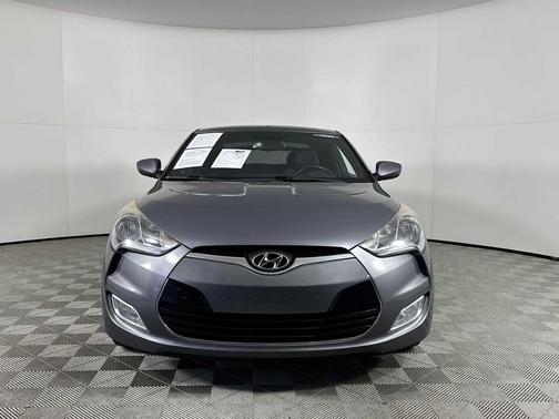 2016 Hyundai Veloster Base