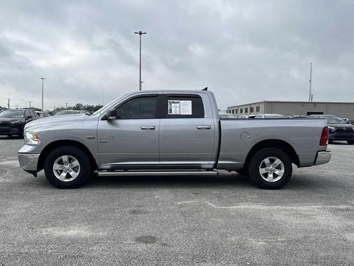 2020 RAM 1500 Classic SLT