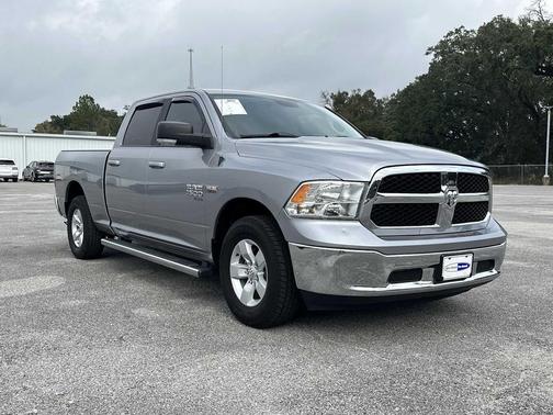 2020 RAM 1500 Classic SLT