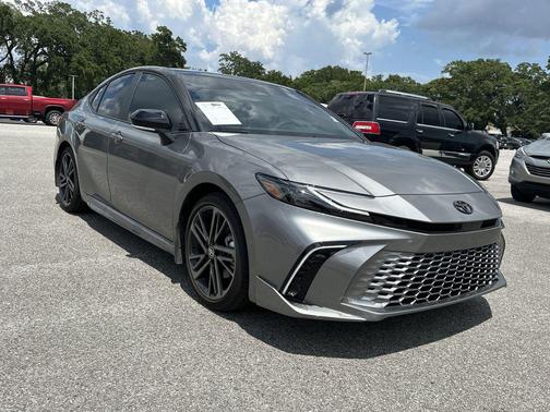 Heavy Metal w/Midnight Black Metallic Roof 2026 Toyota Camry XSE