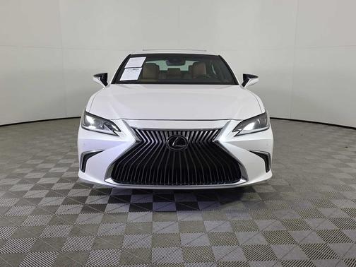 2019 Lexus ES 350 Base
