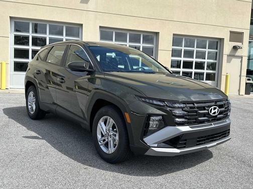 Rockwood Green 2026 Hyundai TUCSON SE