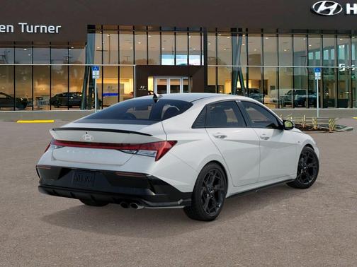 Atlas White 2026 Hyundai ELANTRA SE