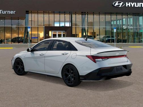 Atlas White 2026 Hyundai ELANTRA SE