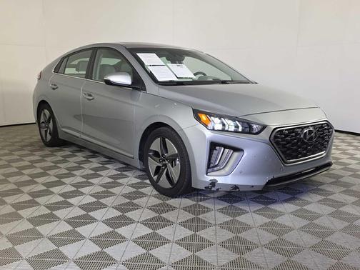 2020 Hyundai IONIQ Hybrid Limited