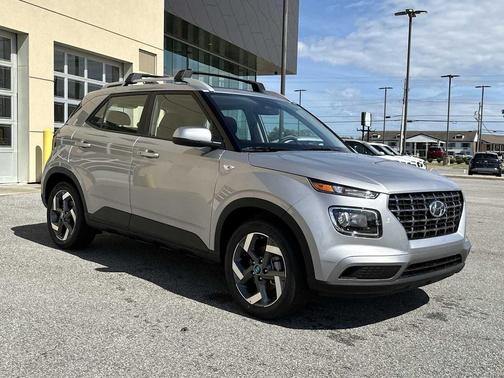 2026 Hyundai VENUE SEL