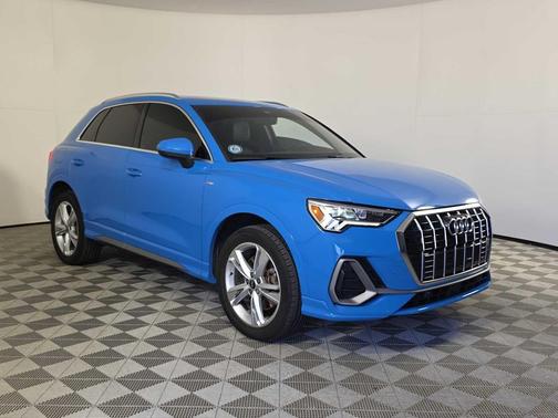 2022 Audi Q3 45 S line Premium Plus