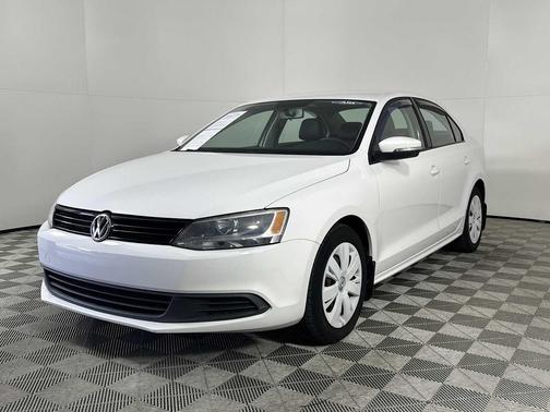 2014 Volkswagen Jetta Auto SE