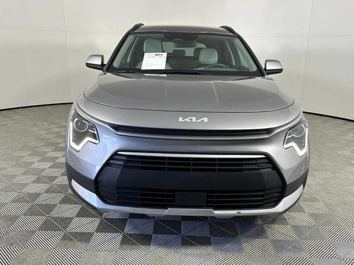 Steel Gray 2023 Kia Niro EX