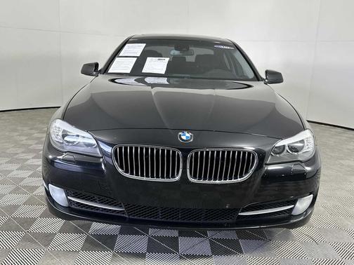 Black Sapphire Metallic 2012 BMW 528 528i