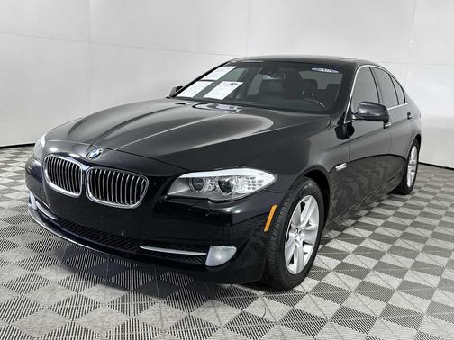Black Sapphire Metallic 2012 BMW 528 528i