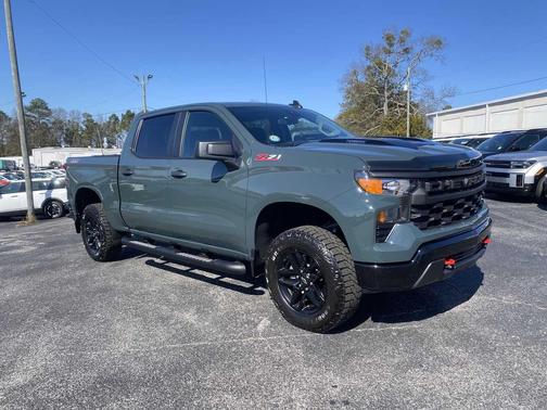 Cypress Gray 2025 Chevrolet Silverado 1500 Custom Trail Boss