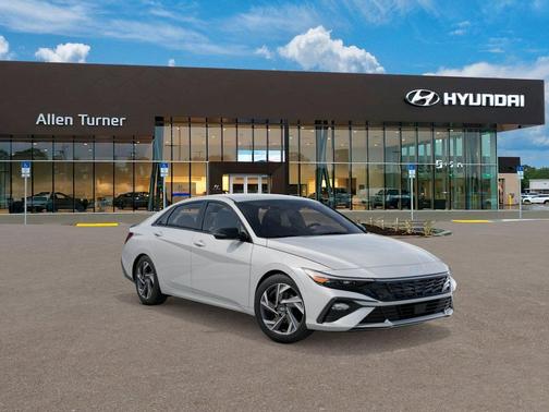 2025 Hyundai ELANTRA Sport