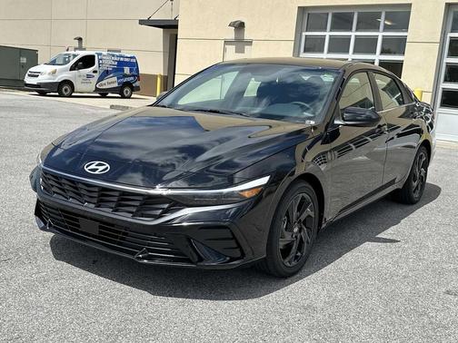 Abyss Black 2026 Hyundai ELANTRA Sport