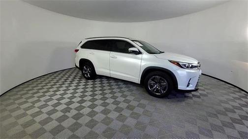 2018 Toyota Highlander Limited Platinum