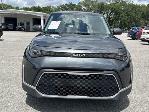 Gravity Gray 2024 Kia Soul LX