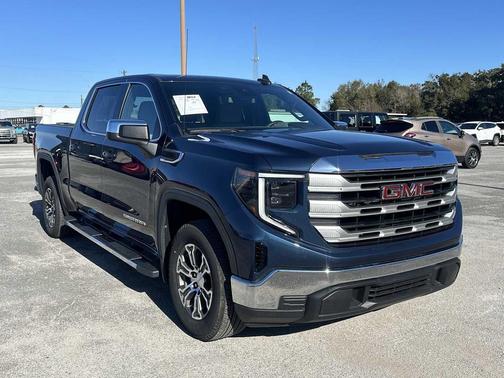 2023 GMC Sierra 1500 SLE