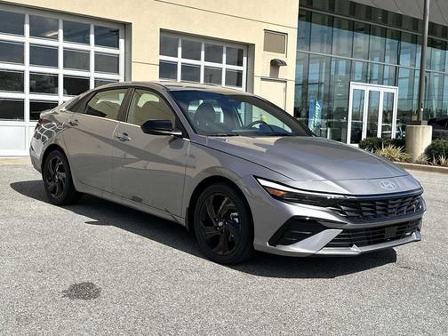 2026 Hyundai ELANTRA Sport