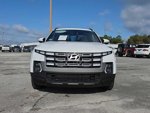 2025 Hyundai SANTA CRUZ SEL Activity