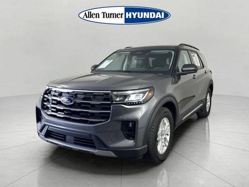 Carbonized Gray Metallic 2025 Ford Explorer Active