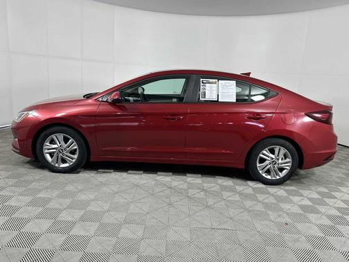 Scarlet Red Pearl 2020 Hyundai ELANTRA SEL