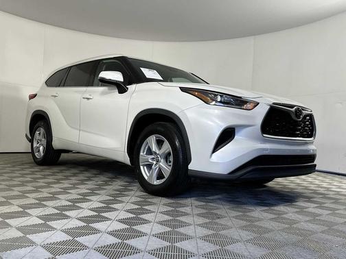 2021 Toyota Highlander L