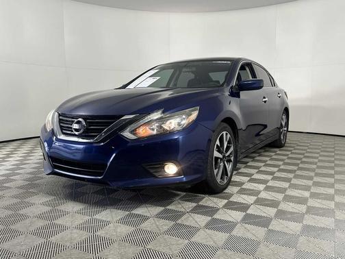 2016 Nissan Altima 2.5 SR