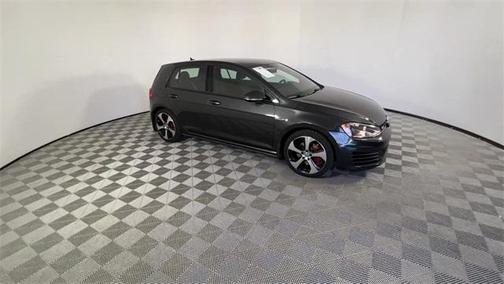 2017 Volkswagen Golf GTI 2.0T S 4-Door