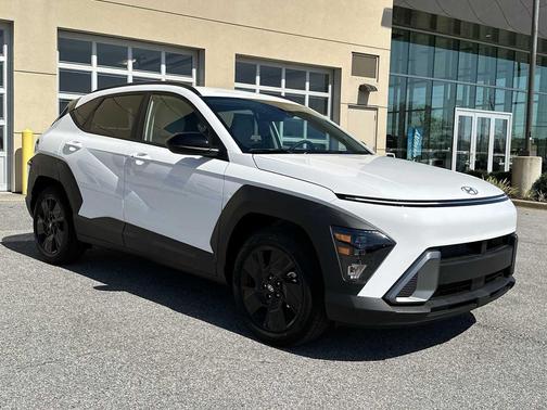 Atlas White 2026 Hyundai KONA SEL Sport