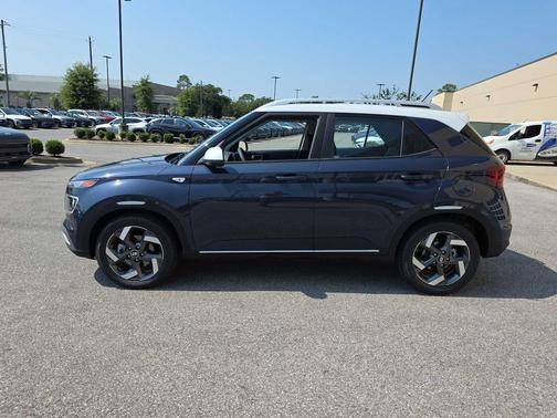 2025 Hyundai VENUE Limited