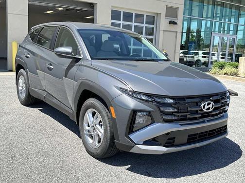 Ecotronic Gray 2026 Hyundai TUCSON SE