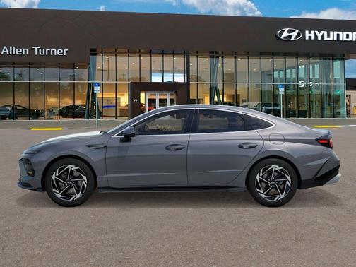 2026 Hyundai SONATA SEL