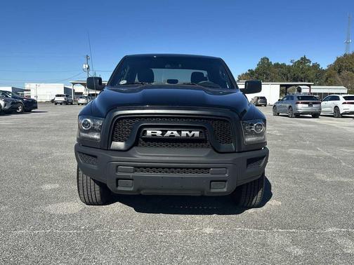 2024 RAM 1500 Classic Warlock Crew Cab 4x2 5'7' Box