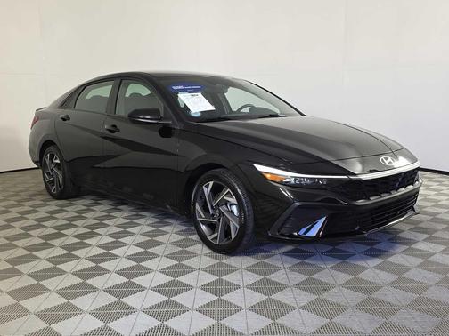 2025 Hyundai ELANTRA Sport