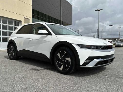 2026 Hyundai IONIQ 5 SEL